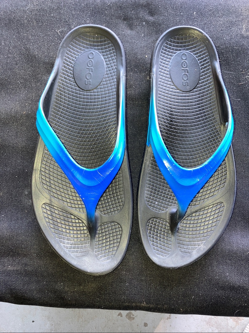 Oofos oolala luxe recovery flip flop Thong sandal Atlantis Blue  Sz 9